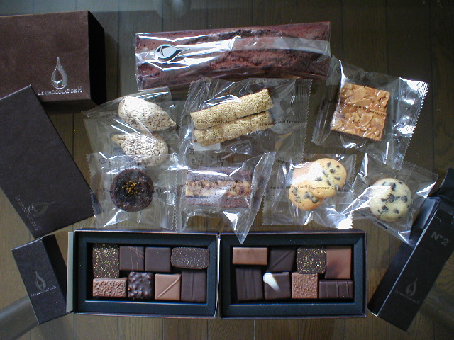 クリックすると拡大します LE CHOCOLAT DE H
